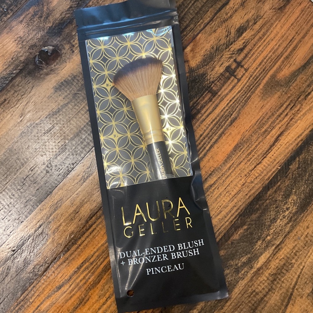 Laura Geller Dual-Ended Blush Bronzer Brush Cheek Makeup Tool New